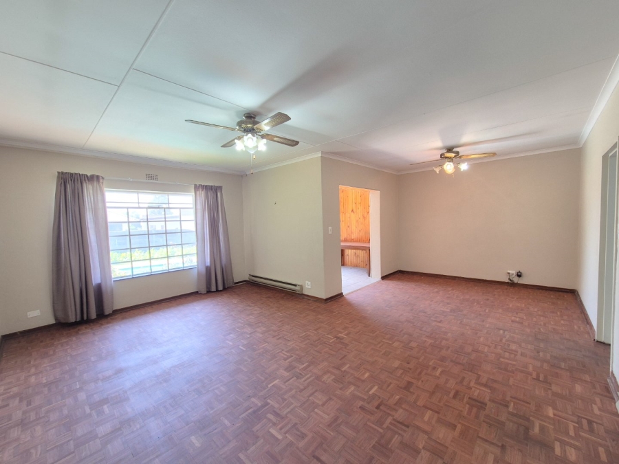 4 Bedroom Property for Sale in Vaalpark Free State